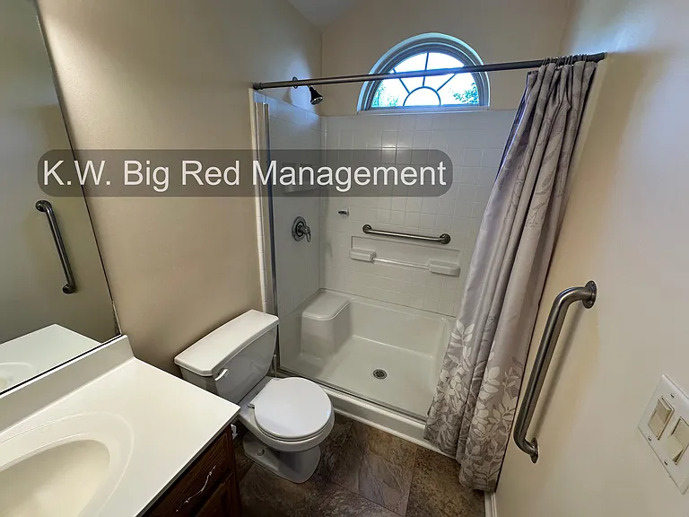 877 Skyway Dr NW — Photo 8