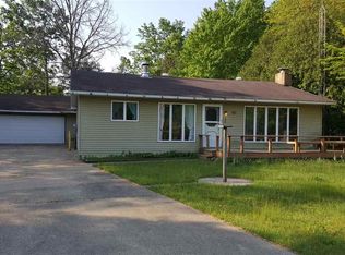 1088 Bluetick Ln, Saint Helen, MI 48656