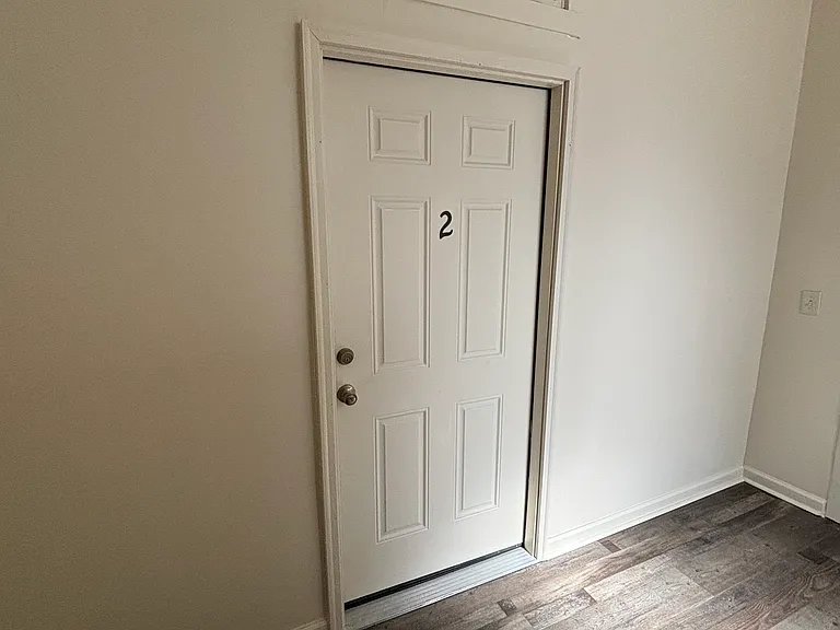 Entry to Apt #2