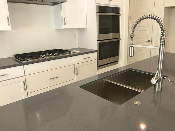 Quartz counters and dual sink