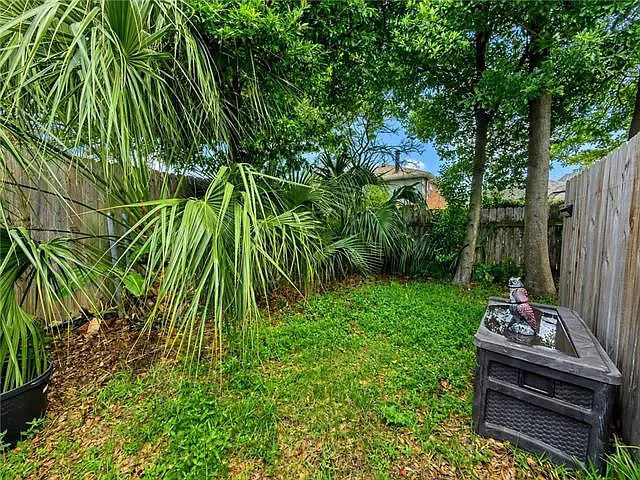 3704 Severn Ave — Photo 39