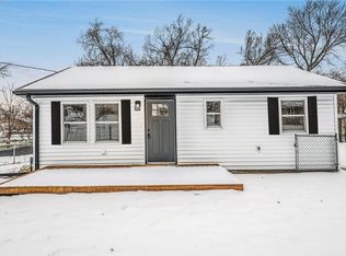 2008 Sun Valley Rd, Saint Joseph, MO 64507