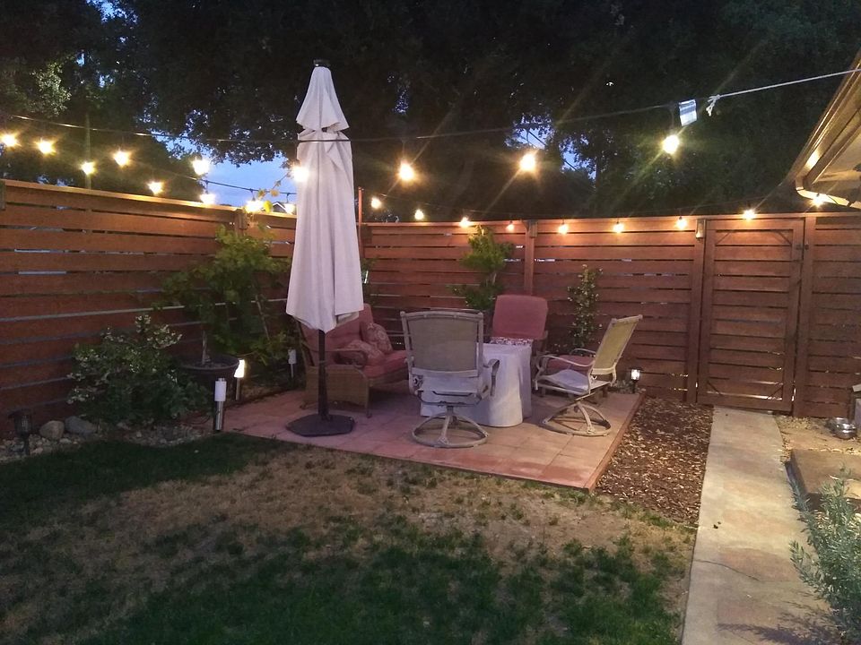 2nd image of 1293 N Tulare Way