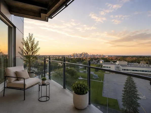 2505 E 17th Ave SW #607, Calgary, AB T3E 7V3