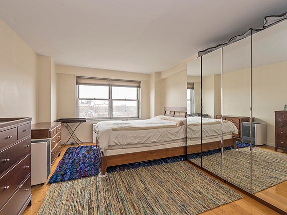 4th image of 11101 Queens Blvd #10C
