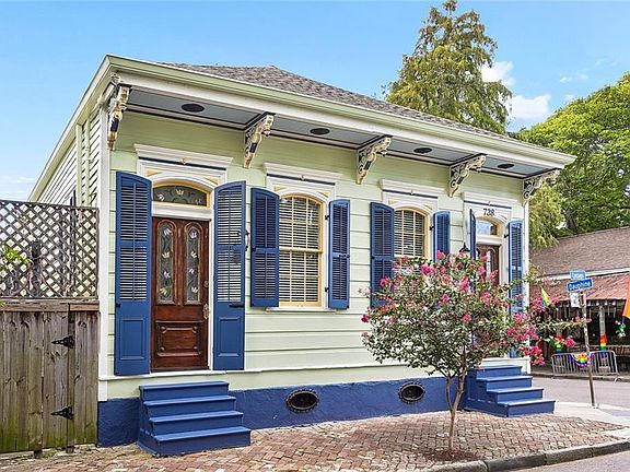 2nd image of 738 Lesseps St