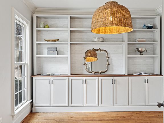 4th image of 7201 Sparhawk Rd