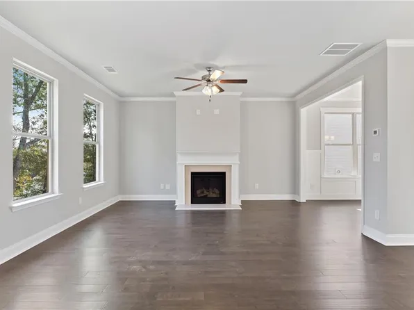 1359 Sunny Valley Ln, Braselton, GA 30517
