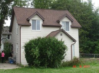 1028 S Fancher Ave #B, Mount Pleasant, MI 48858