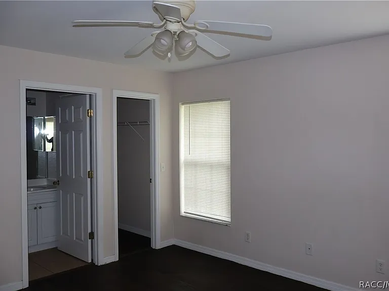 9047 N Travis Dr — Photo 5