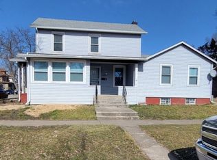 496 S Dearborn Ave, Kankakee, IL 60901