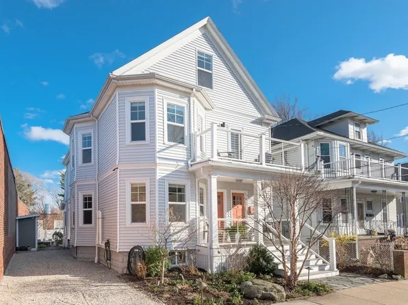 8 Lafayette St Unit 2, Arlington, MA 02474