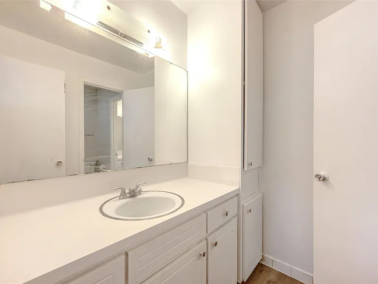 6723 Tarnef Dr #723 — Photo 21