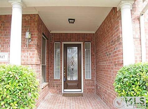 5th image of 517 Carrington Ln