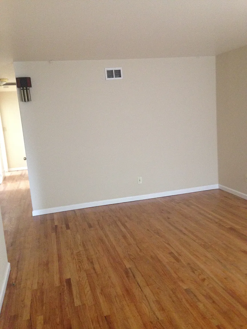 6618 Wire Dr photo 1
