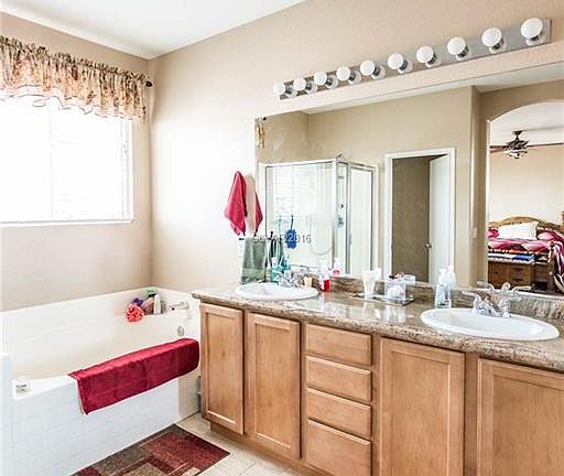 2nd image of 5820 Camino Rosa St