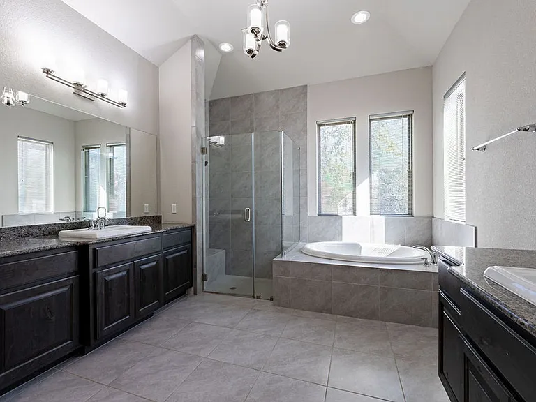 205 Barefoot Park Ln — Photo 21