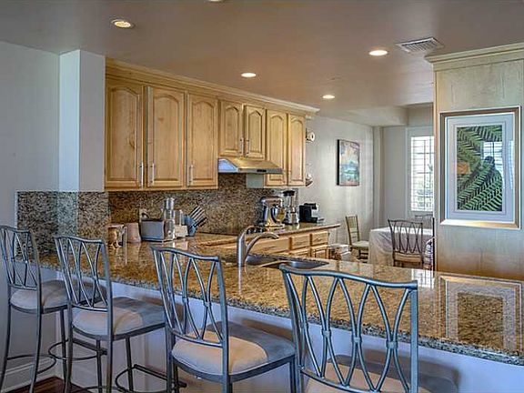 5th image of 19233 Fisher Island Dr #19233