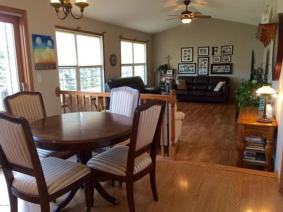 3rd image of 163 Black Cherry Ln