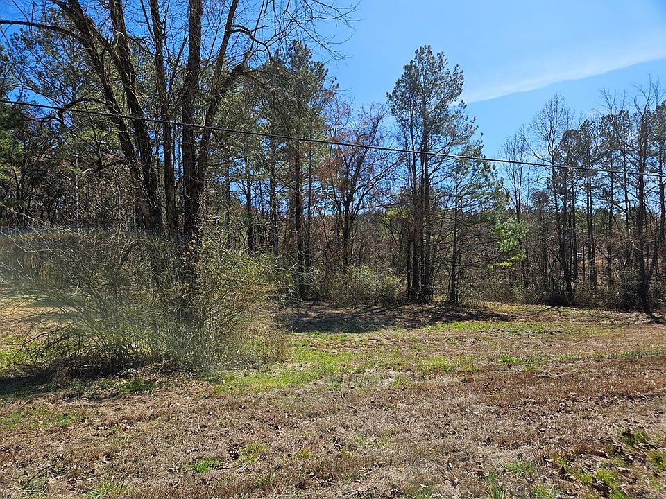 2nd image of 158 Beaverdale Spur
