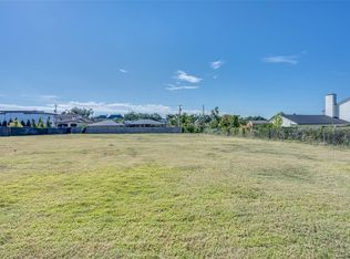 5230 Yolanda Ln, Dallas, TX 75229