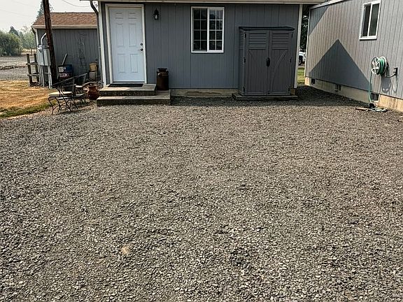 4th image of 1228 Cascade Dr