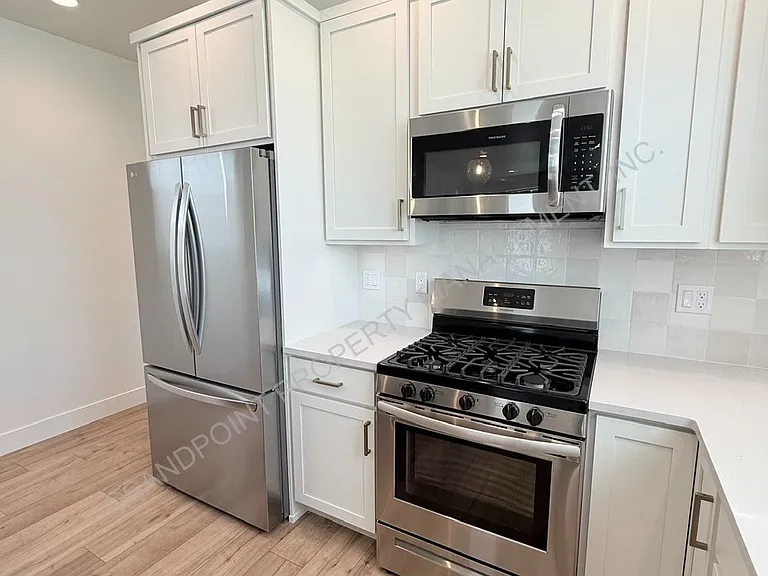 655 Oak Ave — Photo 16