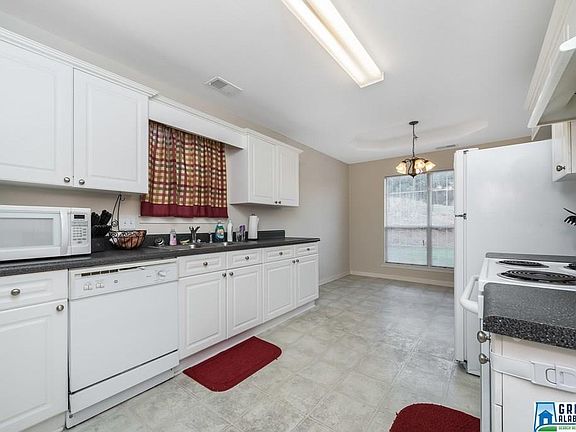 4th image of 488 Camden Cove Cir