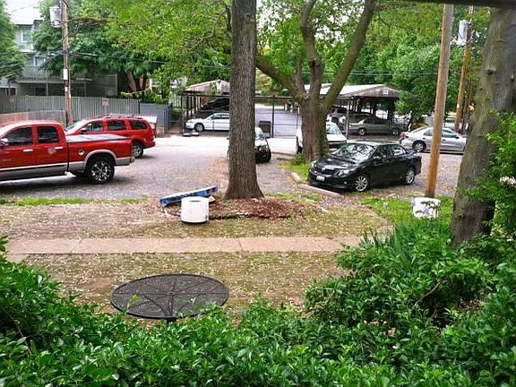 4th image of 4382 W Pine Blvd