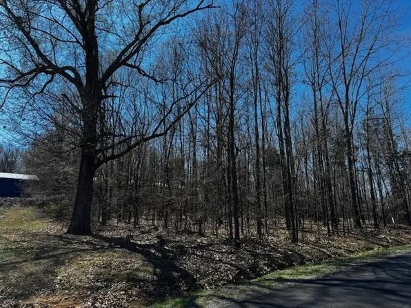 5 Six Lbl Gtwy, Cadiz, KY 42211