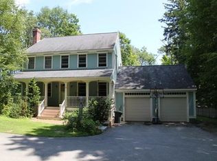 53 Cedar St, Amesbury, MA 01913