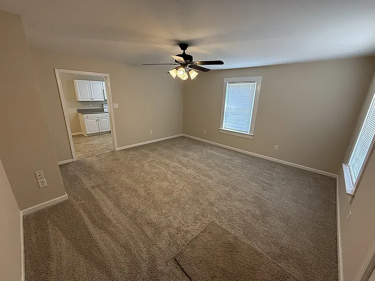 185 Chaffin St — Photo 11