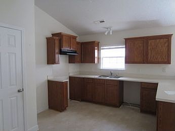2nd image of 2616 Cochrane Dr