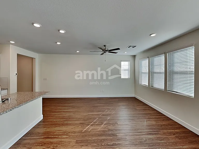 8163 Inhibition Ct — Photo 6