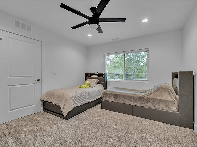 5264 Cooley Lake Rd — Photo 49