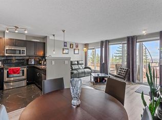 105 E Village Hts SW #10, Calgary, AB T3H2L2