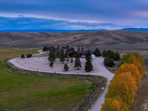 2500 Highway 130, Saratoga, WY 82331