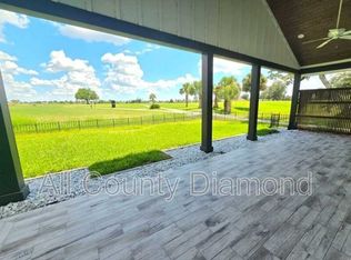 1327 Country Club Dr, Lynn Haven, FL 32444