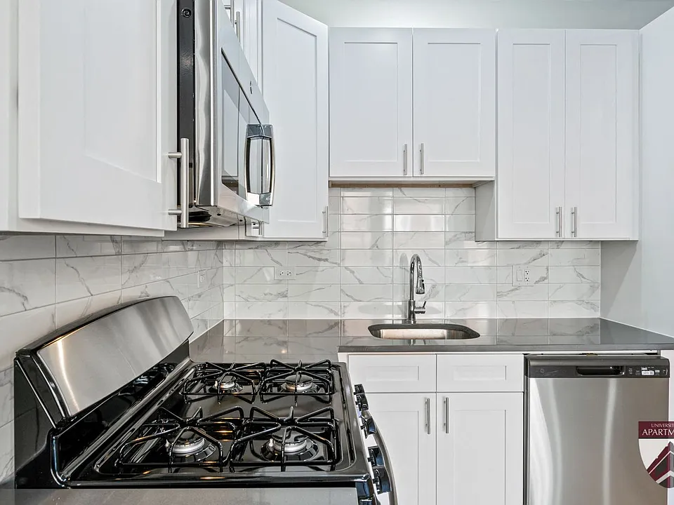 5401-5415 S. University Ave