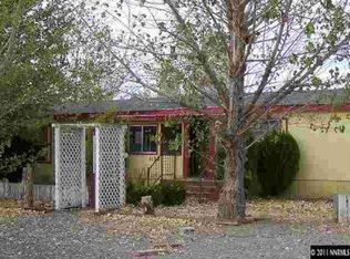 1130 Hooten Dr, Silver Springs, NV