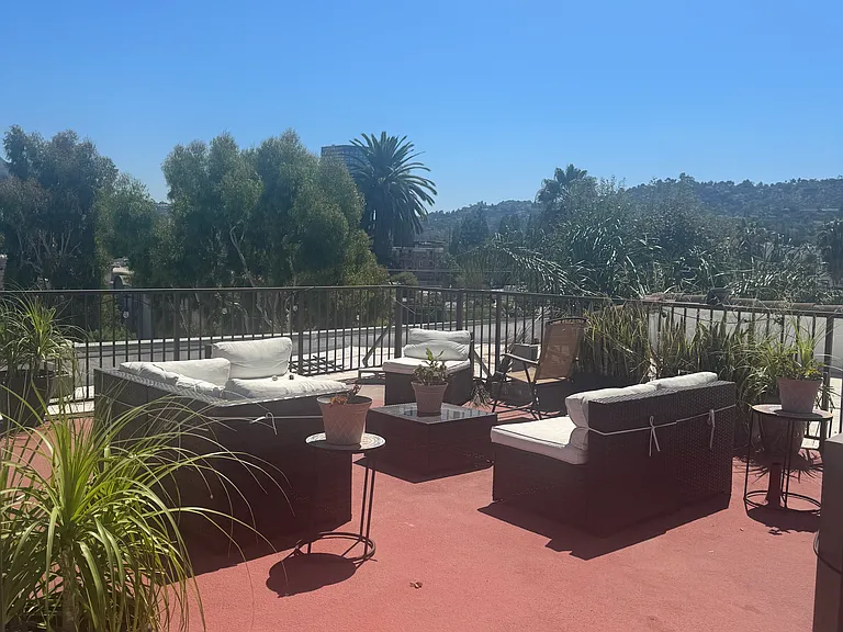 Aqua Vista Apartments — Photo 7