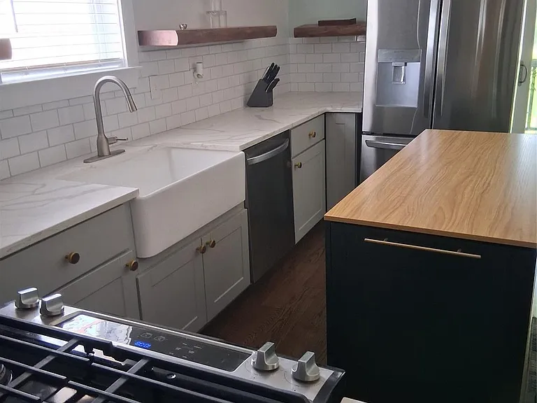 7335 Santiago St — Photo 5