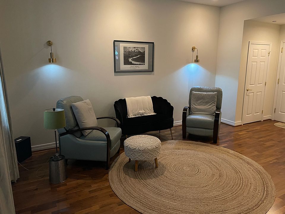 1st image of 1600 Arch St #1004