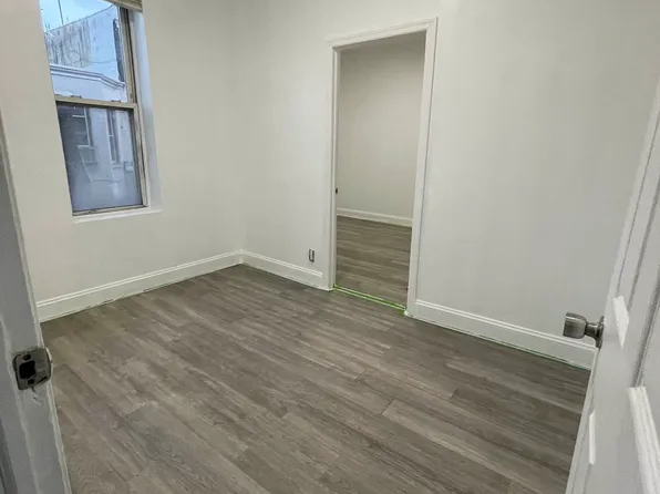 1221 Jefferson Avenue image 3 of 8