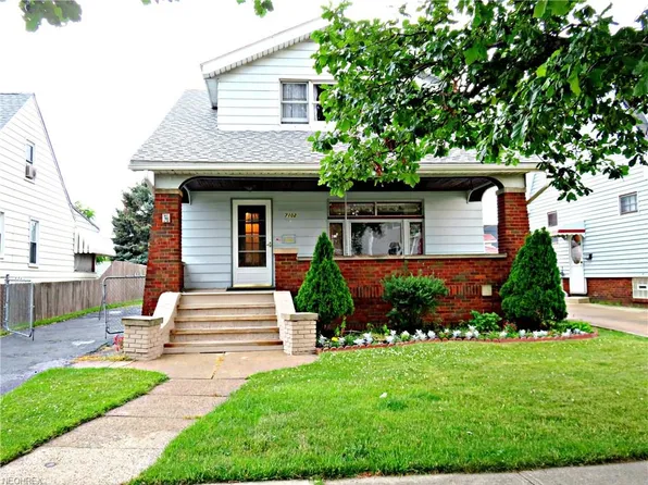 7102 Gerald Ave, Parma, OH 44129