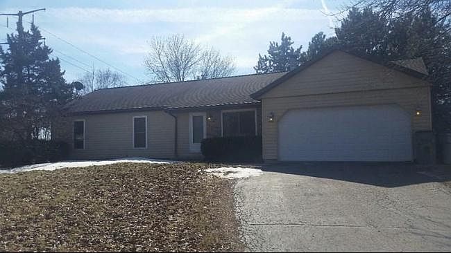 1st image of 6909 W Greenbrook Ct
