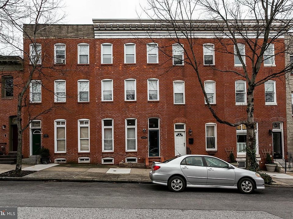 1st image of 2207 Gough St