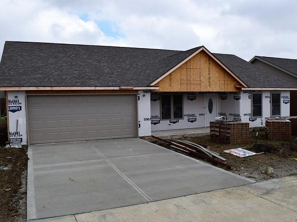 1st image of 210 Coates Ct