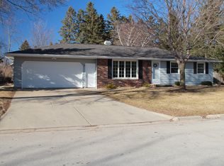 159 James Ct, Pulaski, WI 54162