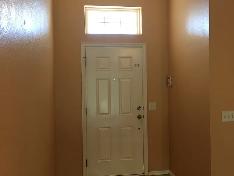 1420 Teakwood Dr — Photo 13
